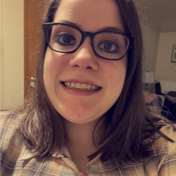 Meet your Posher, Darci - Picture 1 of 1